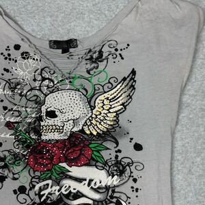 Vtg Y2K Skull Rose Rhinestone Grey Cap Sleeve Graphic Tee Shirt Made in USA
